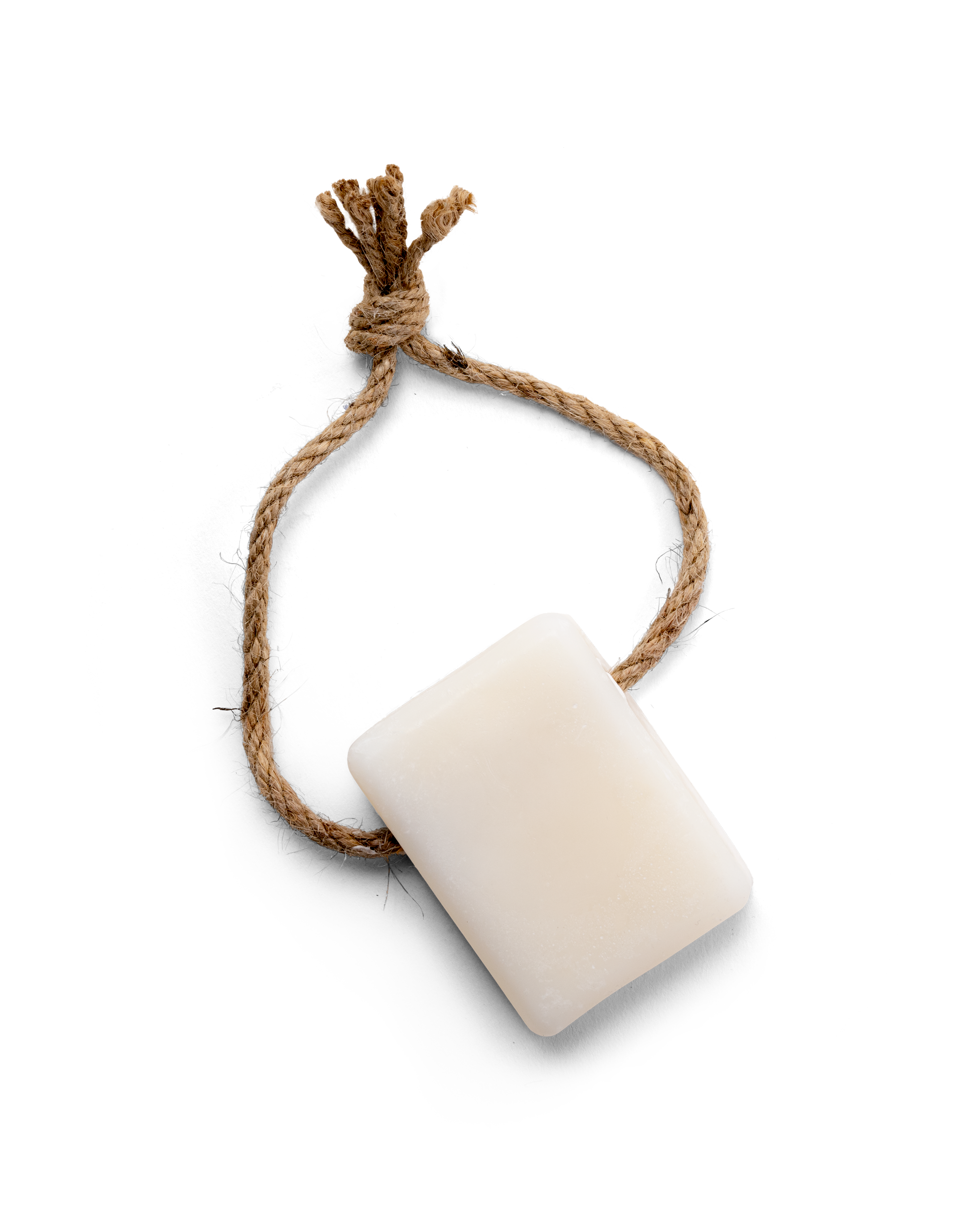 Skonsam gotlandstvål med band som hängare, tillverkad i små upplagor.